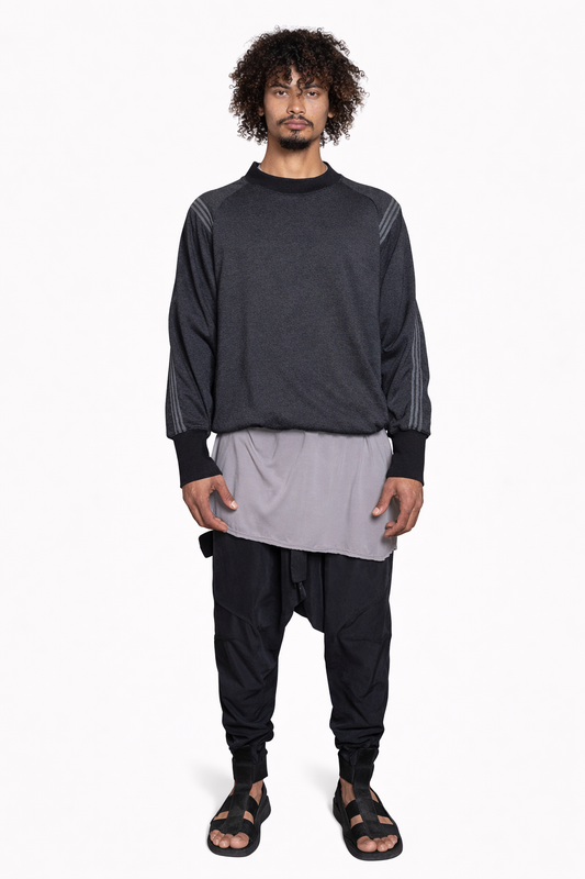 GYAKUMI CROP SWETERS